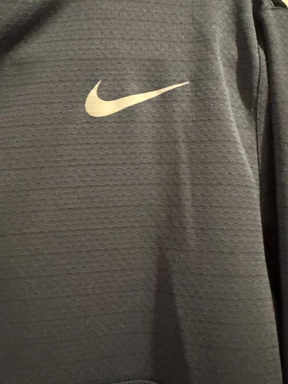 Nike AeroReact Half-Zip Lightweight Golf Pullover Sweater Men's Large Gray Grey